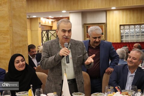 نشست با پیشکسوت  غذا وسوغات مشهد  سنت وطعم در گردشگری