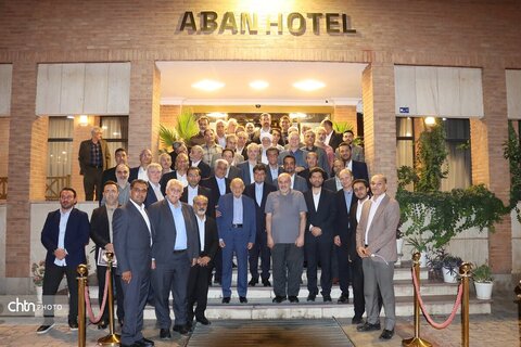 نشست با پیشکسوت  غذا وسوغات مشهد  سنت وطعم در گردشگری