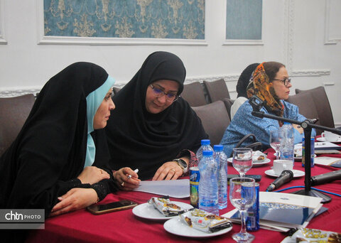 برگزاری نشست تخصصی معرفی گردشگری دسترس‌پذیر با رویکرد جنگ در اهواز