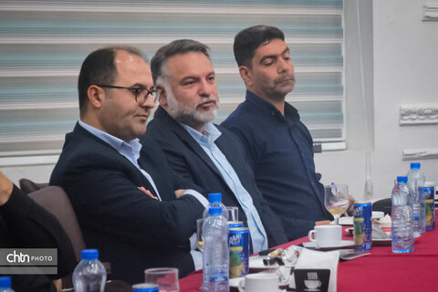 برگزاری نشست تخصصی معرفی گردشگری دسترس‌پذیر با رویکرد جنگ در اهواز