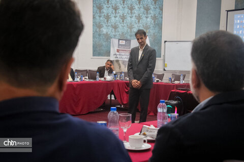 برگزاری نشست تخصصی معرفی گردشگری دسترس‌پذیر با رویکرد جنگ در اهواز