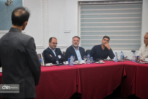 برگزاری نشست تخصصی معرفی گردشگری دسترس‌پذیر با رویکرد جنگ در اهواز