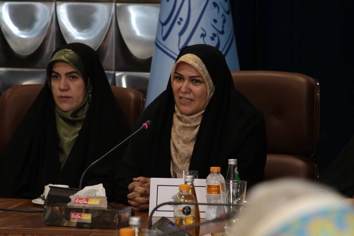 بانوان ستون اصلی توسعه گردشگری و صنایع‌دستی هستند/ مجلس تمام ظرفیت حمایتی خود را در کنار زنان حوزه گردشگری به کار می‌گیرد