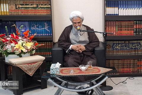 دیدار با نماینده ولی فقیه و امام جمعه بندرعباس همزمان با هفته گردشگری