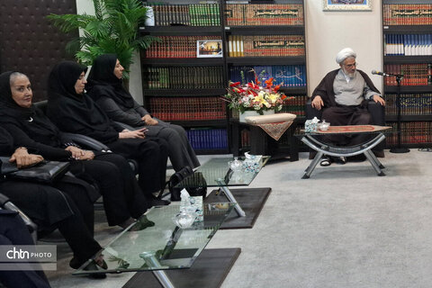 دیدار با نماینده ولی فقیه و امام جمعه بندرعباس همزمان با هفته گردشگری