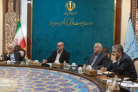 امضای تفاهم‌نامه میان وزارت میراث‌فرهنگی و بانک سینا برای توسعه گردشگری، احیای بناهای تاریخی و رونق صنایع‌دستی