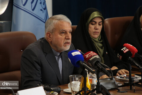 دیدار صمیمانه وزیر میراث‌فرهنگی با بانوان فعال در حوزه گردشگری