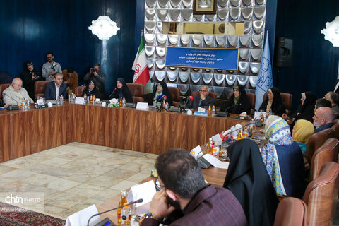 دیدار صمیمانه وزیر میراث‌فرهنگی با بانوان فعال در حوزه گردشگری