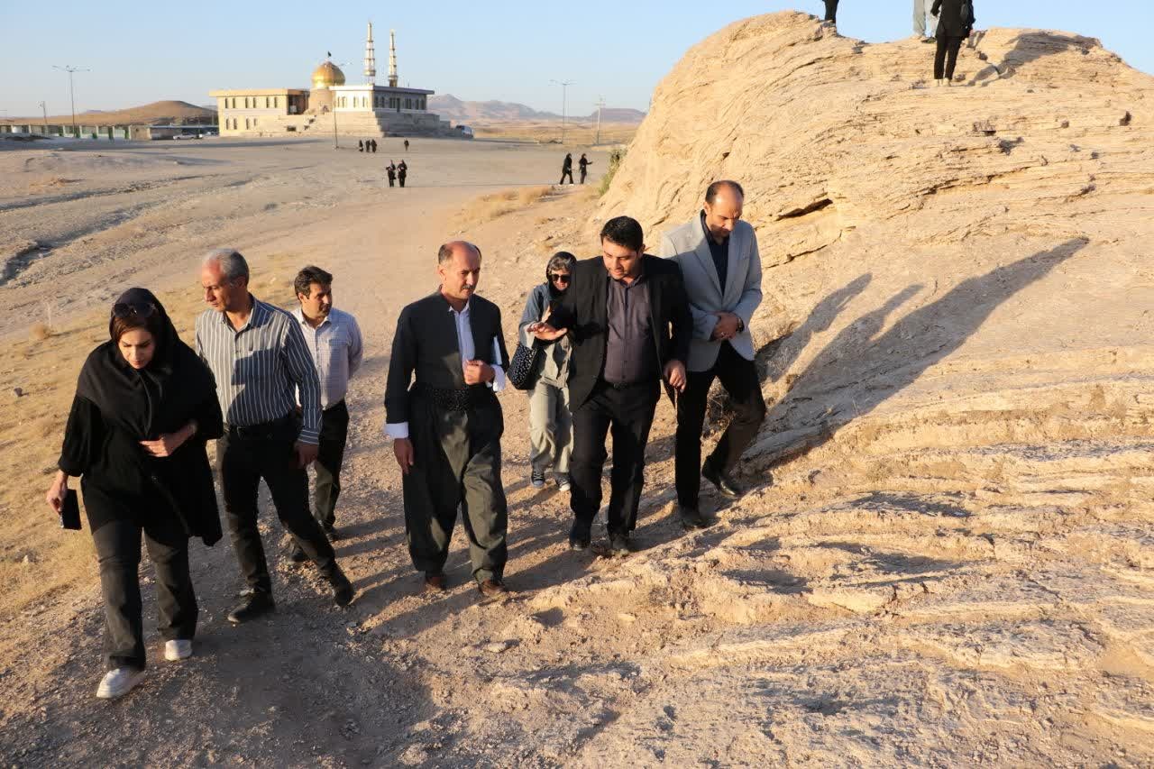 توسعه گردشگری شرق کردستان شتاب می‌گیرد/ ایجاد بازارچه و موزه در شهرها امری ضروری است