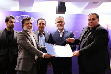 تکریم و معارفه مدیر کل میراث فرهنگی فارس