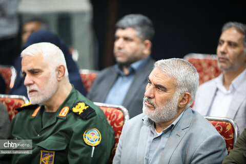 رونمایی از ۱۲ لوح ثبتی اسناد دفاع‌مقدس در خوزستان