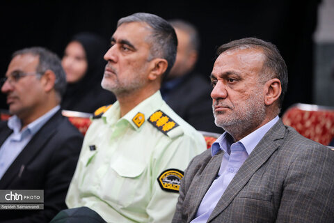 رونمایی از ۱۲ لوح ثبتی اسناد دفاع‌مقدس در خوزستان