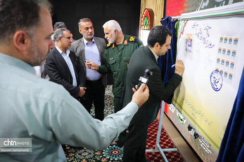 رونمایی از ۱۲ لوح ثبتی اسناد دفاع‌مقدس در خوزستان