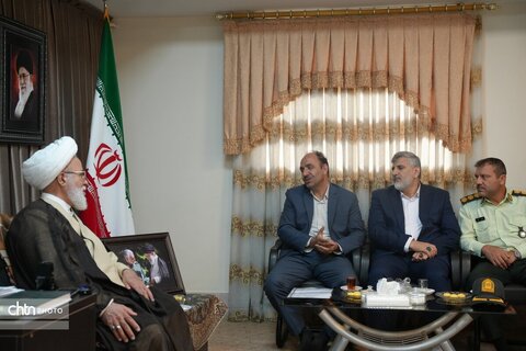 دیدار مدیرکل میراث‌فرهنگی با امام جمعه کرمانشاه / حمایت نماینده ولی‌فقیه در استان از توسعه گردشگری کرمانشاه