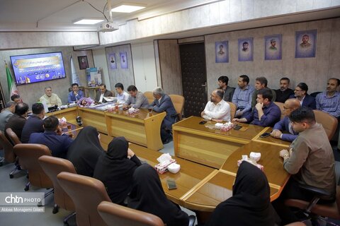 تجلیل از کارمندان ایثارگر و فرزندان شهید میراث‌فرهنگی قم