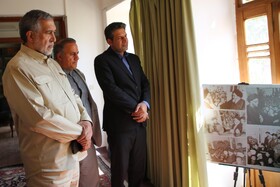 مشاور وزیر میراث‌فرهنگی از منزل تاریخی امام خمینی(ره) در قم بازدید کرد