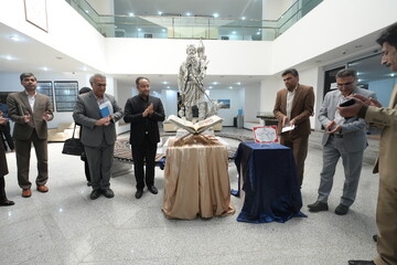 افتتاح دفتر پژوهش گردشگری و رونمایی از نسخه نفیس شاهنامه در سیستان و بلوچستان