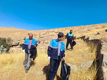 پاک‌سازی غار سهولان مهاباد