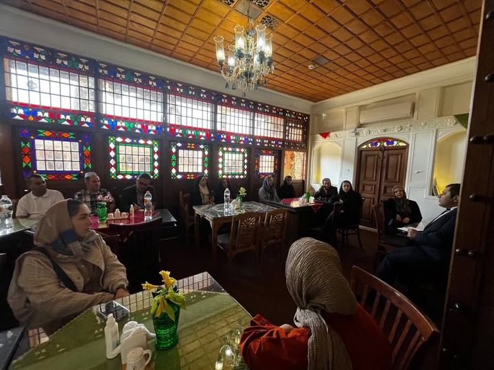 برگزاری دوره آموزشی تخصصی خانه‌داری برای مدیران مراکز اقامتی قزوین در هتل سنتی بهروزی