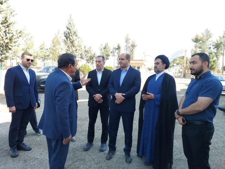 بازدید معاون اقتصادی استاندار قزوین از ۲ پروژه گردشگری