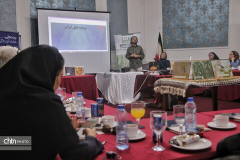 نشست تخصصی گردشگری حیات‌وحش با محوریت پرنده‌نگری خوزستان