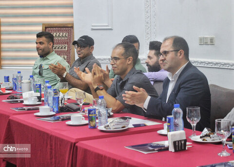 نشست تخصصی گردشگری حیاتوحش با محوریت پرندهنگری خوزستان