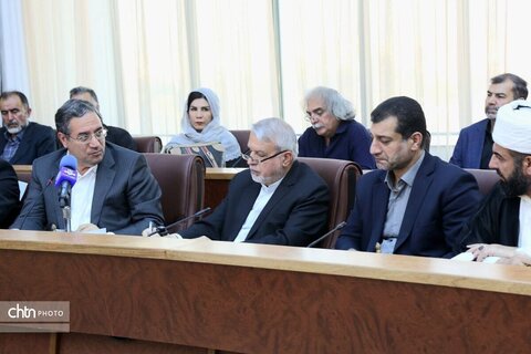 برگزاری هشتاد و سومین جلسه شورای گفت‌وگوی دولت و بخش خصوصی آذربایجان‌غربی با حضور وزیر میراث‌فرهنگی