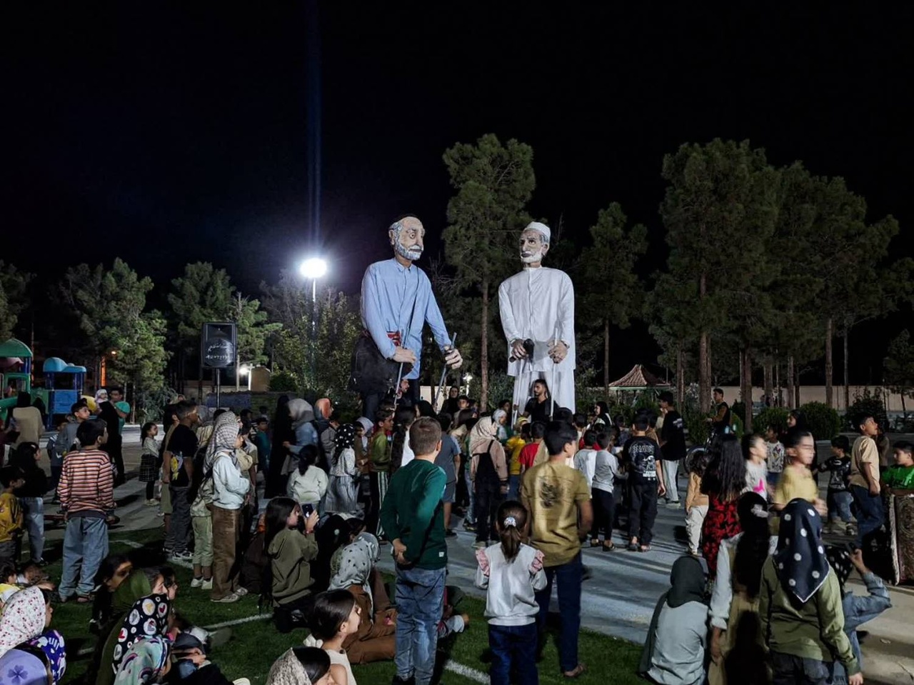 جشنواره غذاهای بومی بهاباد برگزار شد