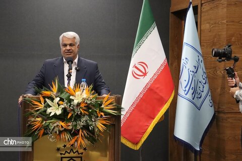 آیین نکوداشت فعالان وپیشکسوتان حوزه گردشگری در روز جهانی جهانگردی خراسان رضوی