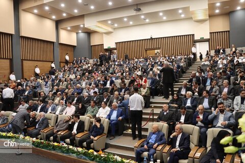 آیین نکوداشت فعالان وپیشکسوتان حوزه گردشگری در روز جهانی جهانگردی خراسان رضوی