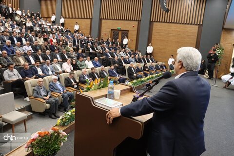 آیین نکوداشت فعالان وپیشکسوتان حوزه گردشگری در روز جهانی جهانگردی خراسان رضوی