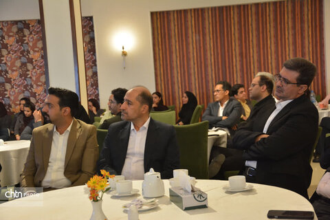 نشست مشترک میراث‌فرهنگی یزد با مجموعه صنعتی الکتروکویر