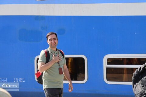 نخستین قطار گردشگری سرخس ویژه فعالان صنعت گردشگری خراسان رضوی