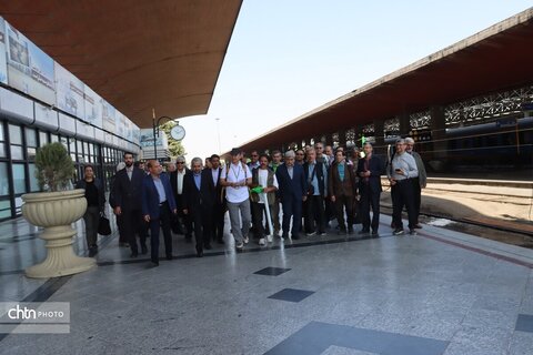 نخستین قطار گردشگری سرخس ویژه فعالان صنعت گردشگری خراسان رضوی