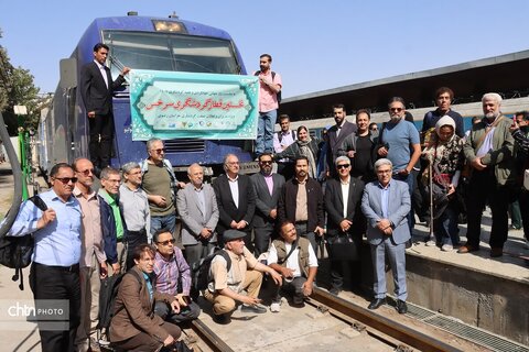 نخستین قطار گردشگری سرخس ویژه فعالان صنعت گردشگری خراسان رضوی