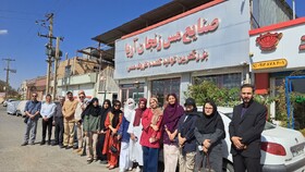 دانشجویان بین‌المللی علوم پزشکی زنجان، میهمان کارخانه‌های مس و چاقوی شهر؛ آشنایی با قلب تپنده صنایع دستی استان
