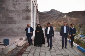 تأکید فرماندار ماکو بر حمایت از سرمایه‌گذاران در بازدید از مجموعه تله‌کابین کوسج