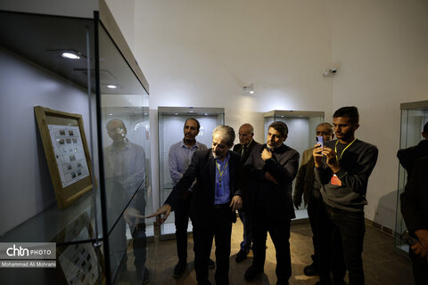 نمایشگاه تمبر سفر و حمل نقل در موزه هنرهای تزئینی کشور