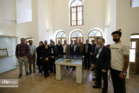 نمایشگاه تمبر سفر و حمل نقل در موزه هنرهای تزئینی کشور