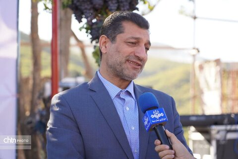 جشنواره انگور سیاه میرآباد