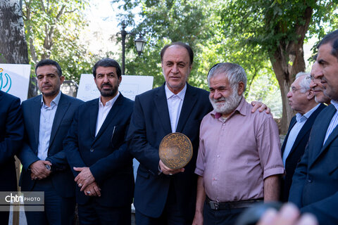 حاج عسگر عسگری؛ پدر سفال ایران در کتب درسی