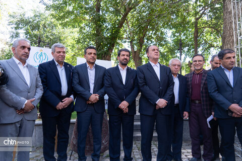 حاج عسگر عسگری؛ پدر سفال ایران در کتب درسی