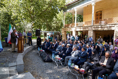 حاج عسگر عسگری؛ پدر سفال ایران در کتب درسی