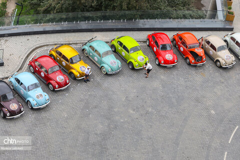 رالی تور گردشگری خانوادگی خودروهای تاریخی فولکس بیتل «ایران باشکوه» به مناسبت گرامیداشت هفته گردشگری