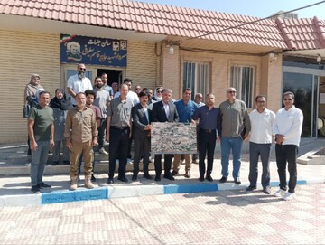 نشست هم‌اندیشی فعالان گردشگری در آرادان برگزار شد