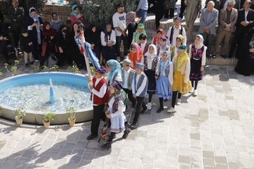 آمادگی برای میزبانی از هنرمندان در مرکز صنایع‌دستی خانه ملک مشهد