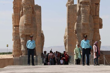 نگهبان جان؛ گرامیداشت هفته نیروی انتظامی