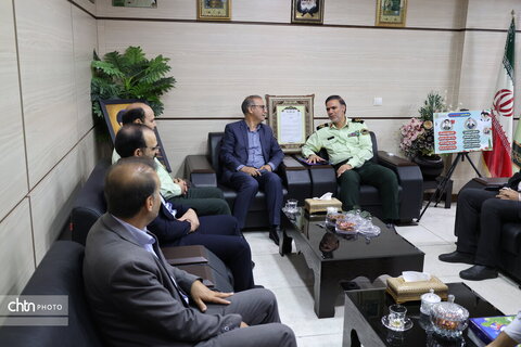 نشست با سردار امجدیان فرمانده نیروی انتظامی چهارمحال و بختیاری