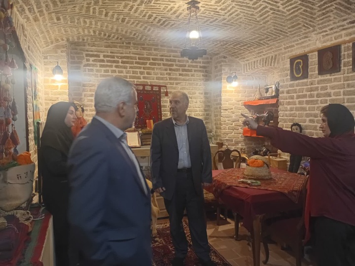 خانه صنایع‌دستی نیاک؛ پیوند میراث فرهنگی، هنر و انسانیت در قلب تهران