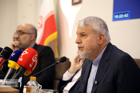 نشست اصحاب رسانه با وزیر میراث‌فرهنگی، گردشگری و صنایع‌دستی